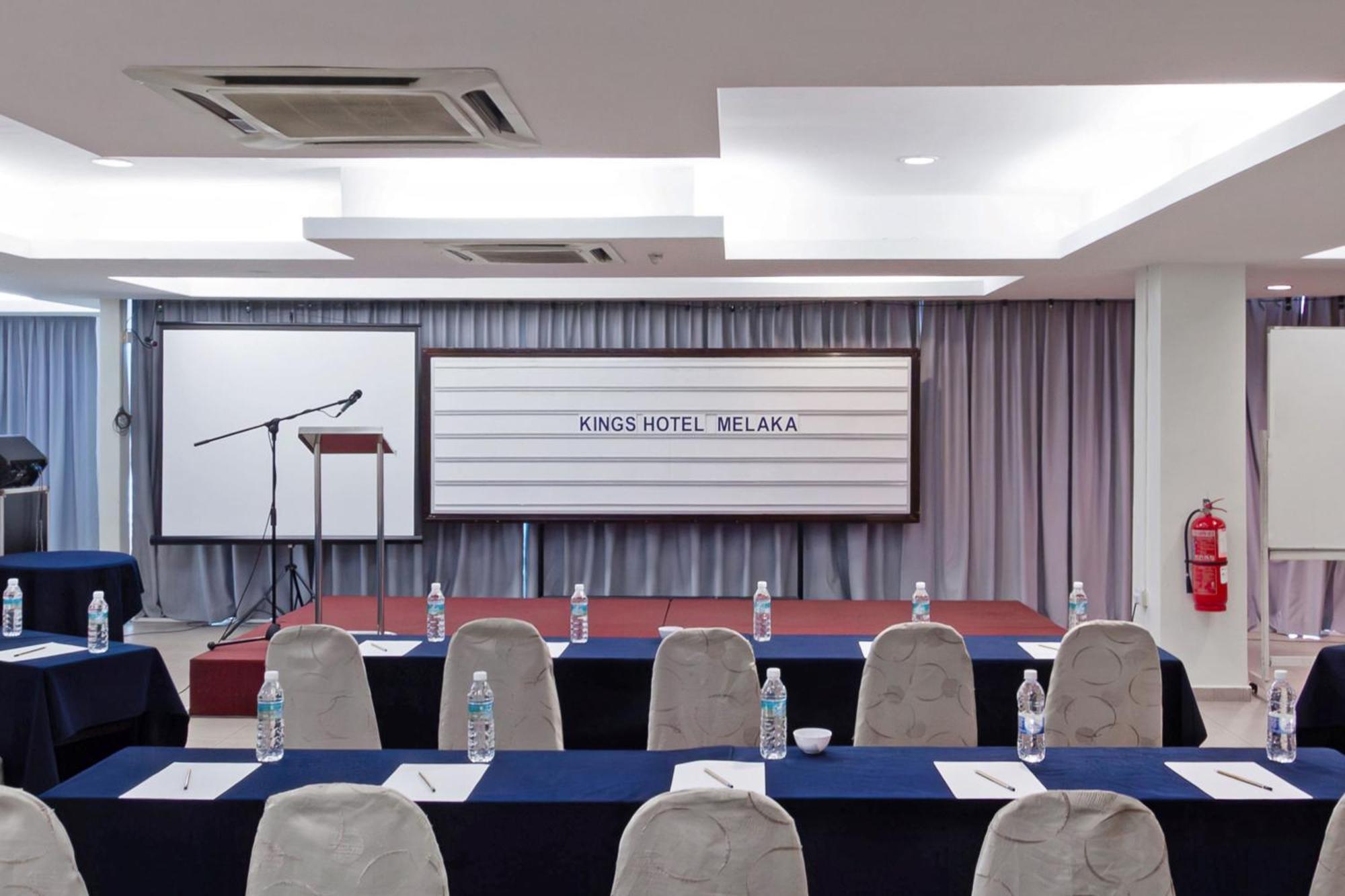 Kings Hotel Melaka Ngoại thất bức ảnh