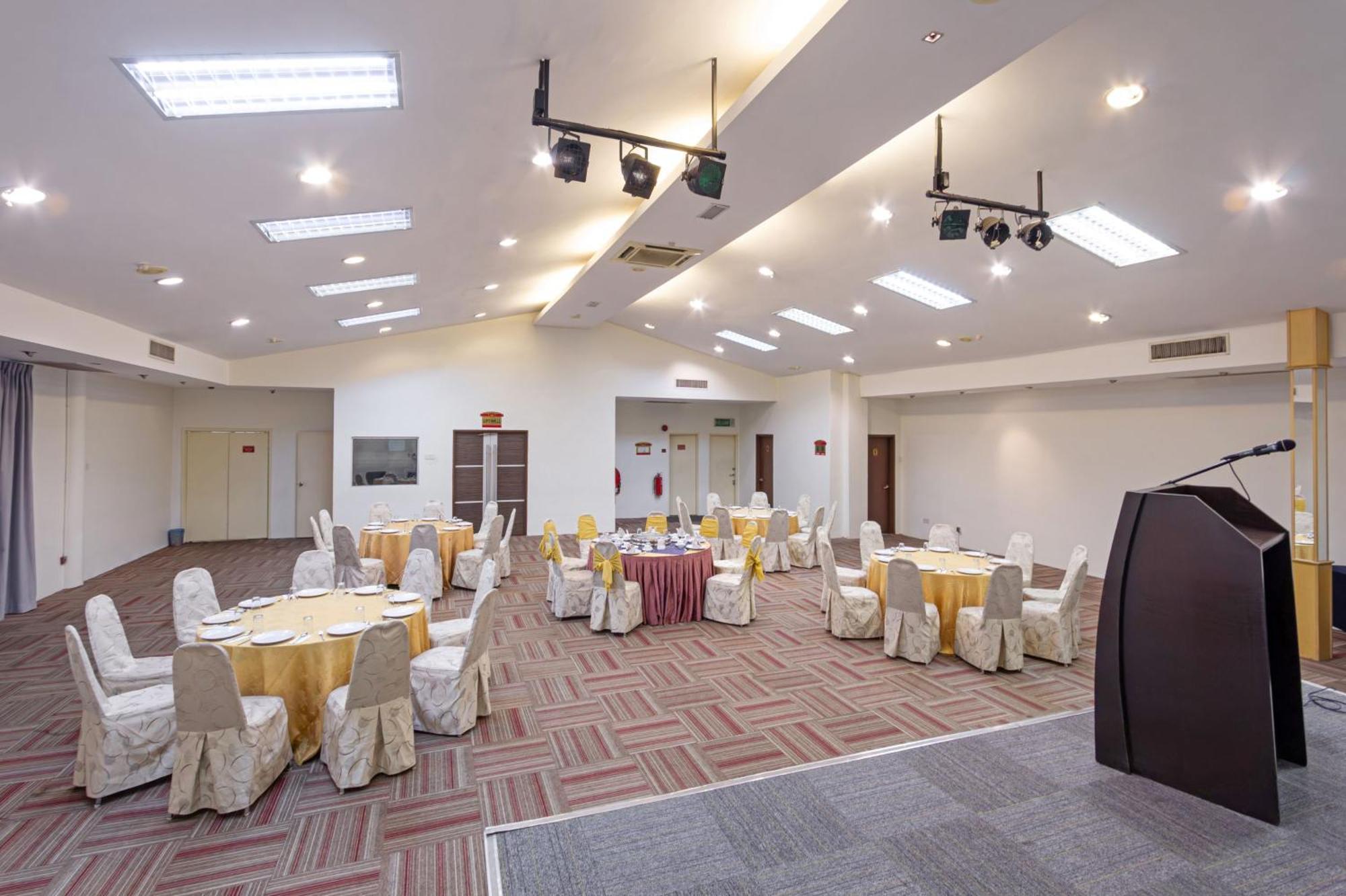 Kings Hotel Melaka Ngoại thất bức ảnh