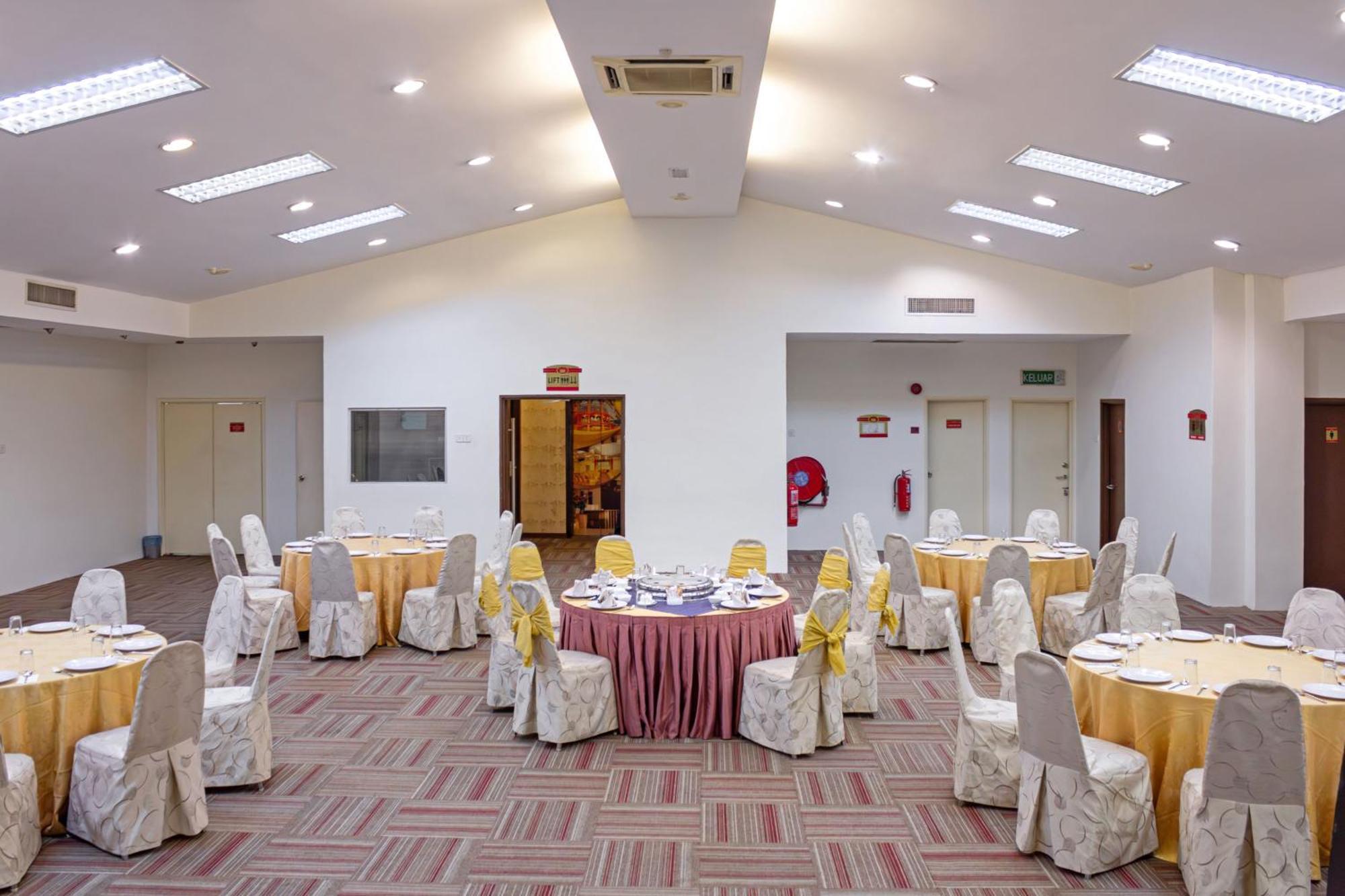 Kings Hotel Melaka Ngoại thất bức ảnh