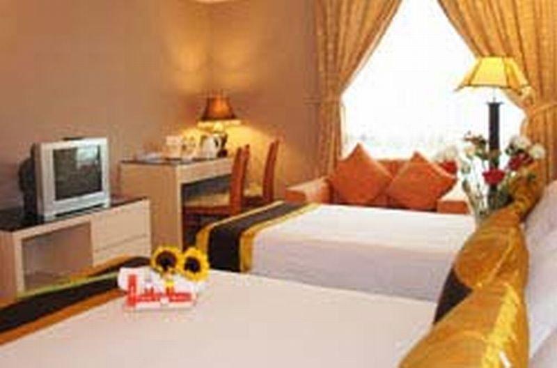 Kings Hotel Melaka Ngoại thất bức ảnh